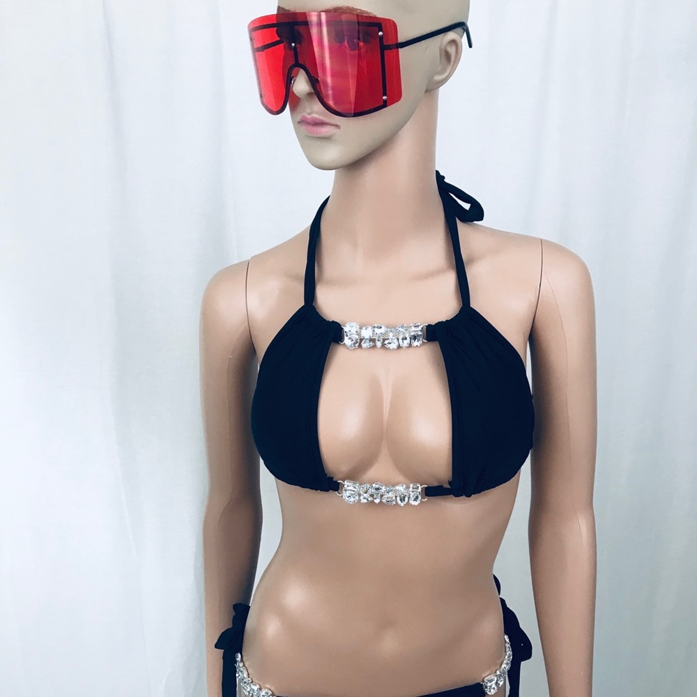 Black Bikini